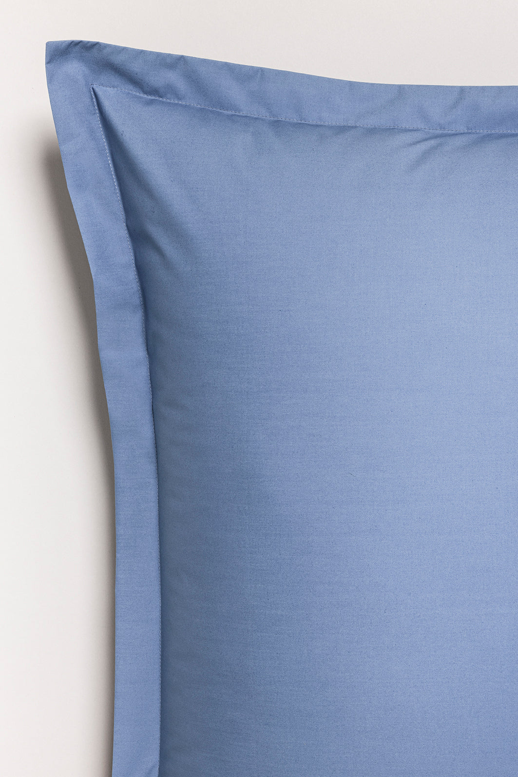 bleu-turquin featured