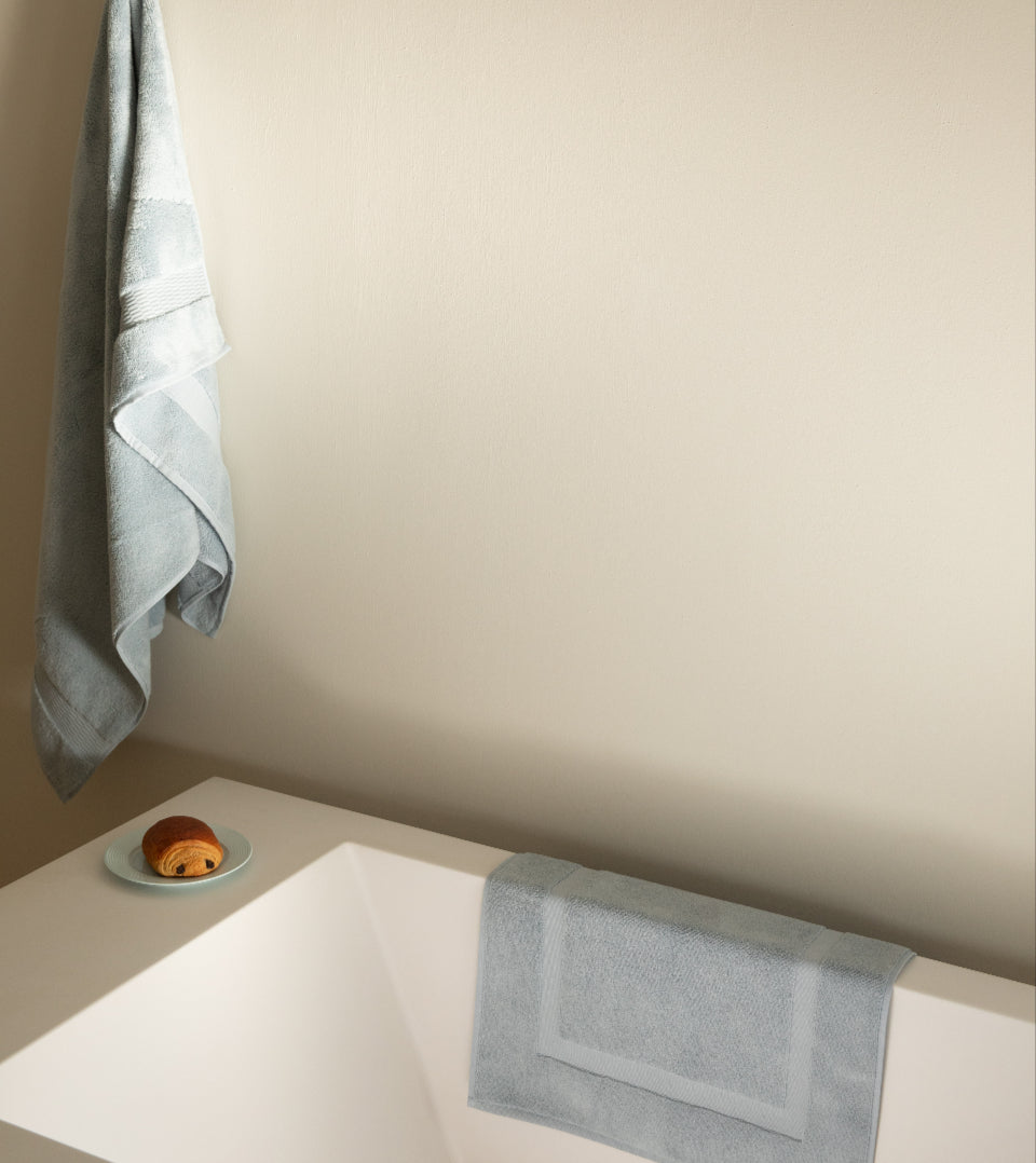 bleu-glacier featured