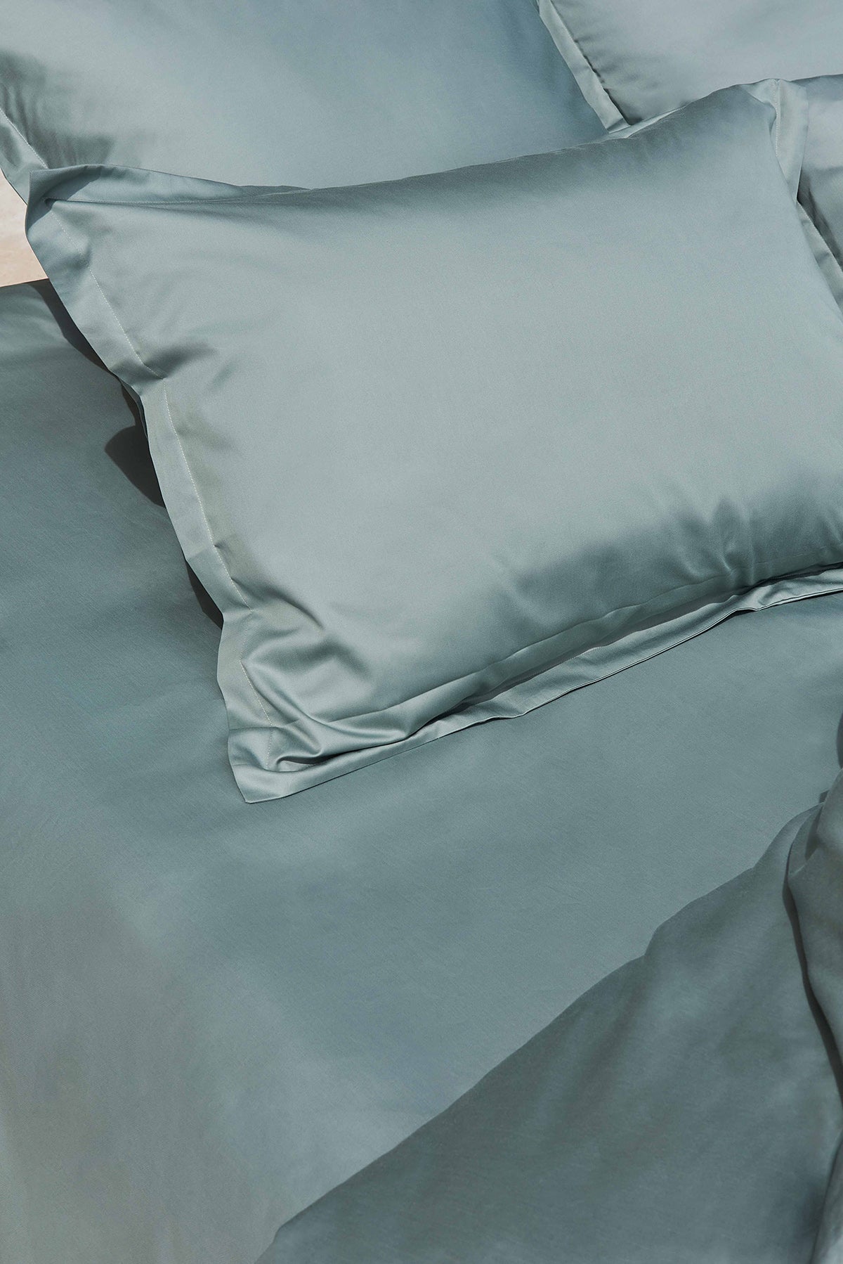 Set de 2 taies d'oreillers satin Vert cendré