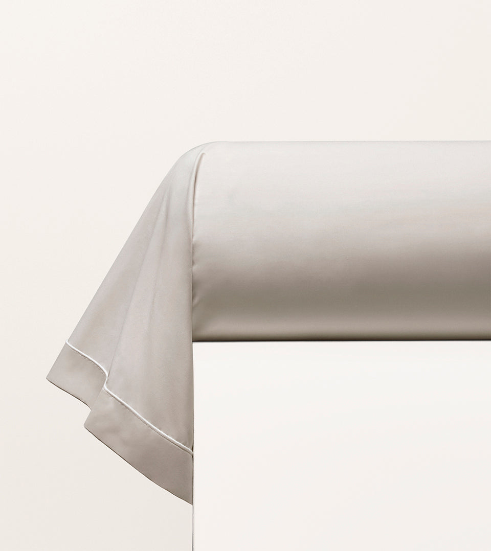 Taie de traversin percale passepoil Greige passepoil blanc