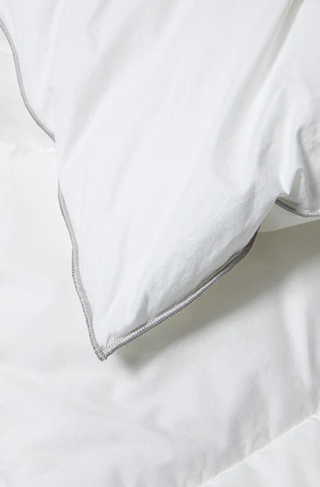 Couette Naturelle en Duvet et Plumes
