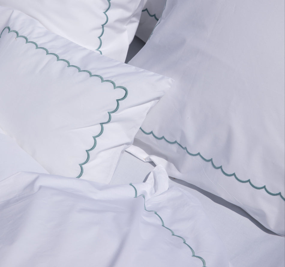 nuage-vert-de-gris hover