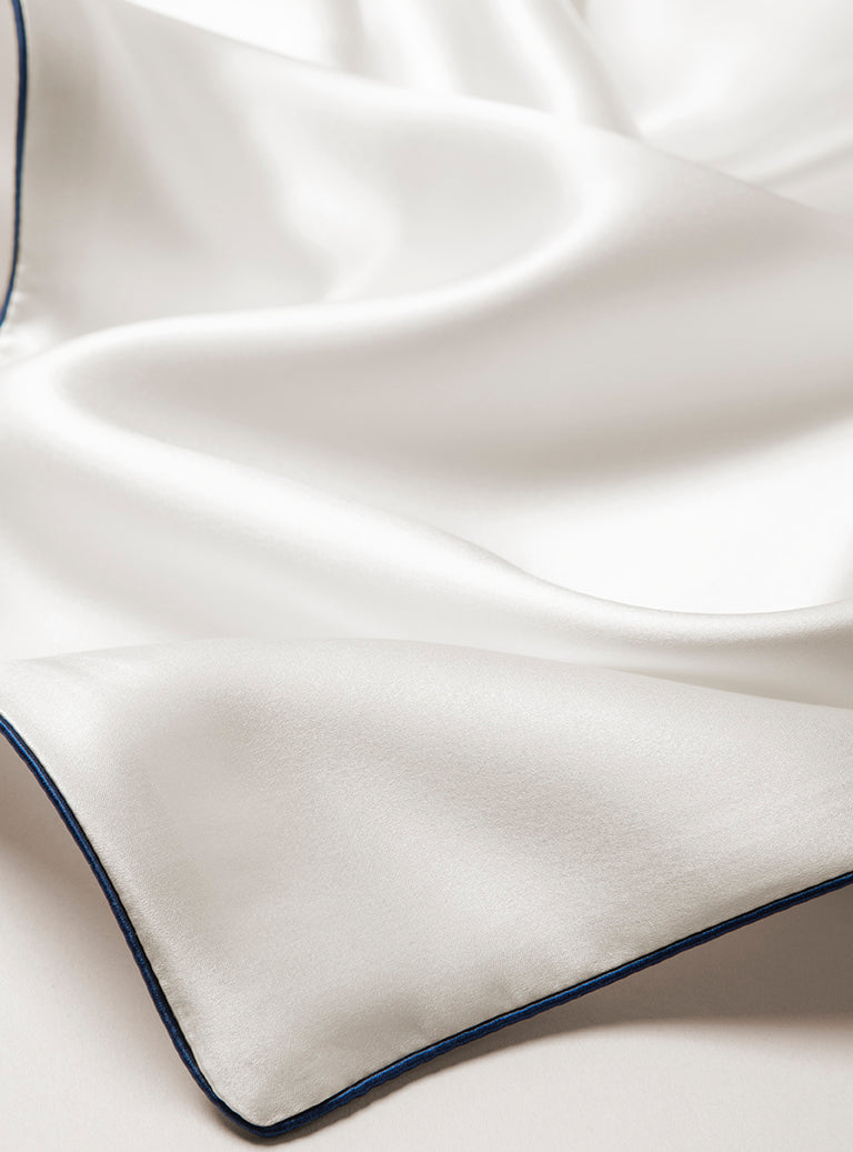 Ravmix Taie d'oreiller en Soie, 100% Soie Naturelle de mûrier 21 Momme Certifiée Oeko-TEX® Bienfaits Cheveux et Peau, avec Fermeture éclair cachée, 1 unité, 40x80 cm, Rose Ravmix Taie d'oreiller en Soie, 100% Soie Naturelle de mûrier 21 Momme Certifiée Oeko-TEX® Bienfaits Cheveux et Peau, avec Fermeture éclair cachée, 1 unité, 40x80 cm, Rose