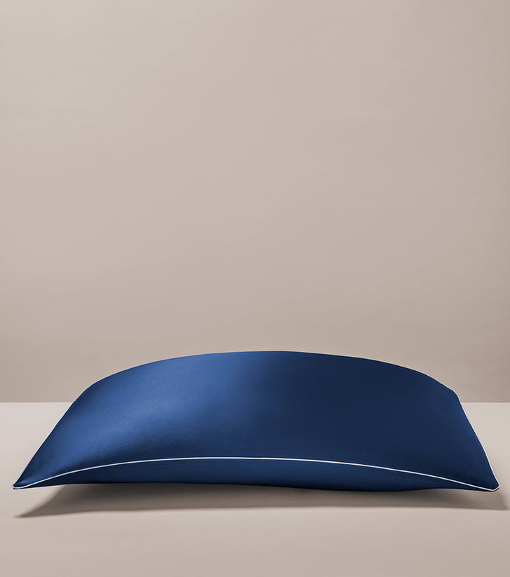 bleu-minuit featured