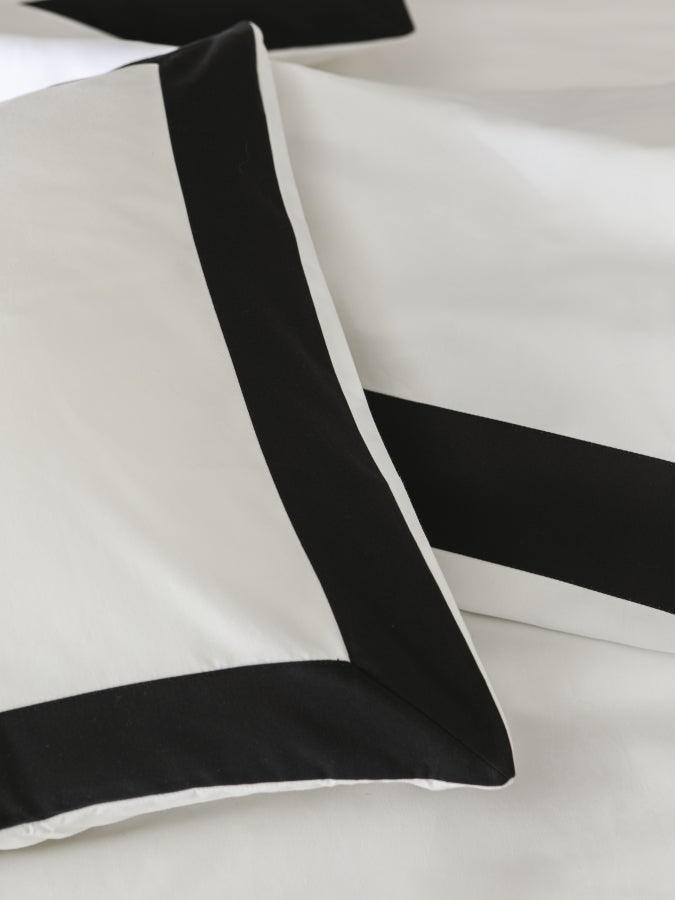 Set de 2 taies d'oreillers satin bicolore Bicolore noir