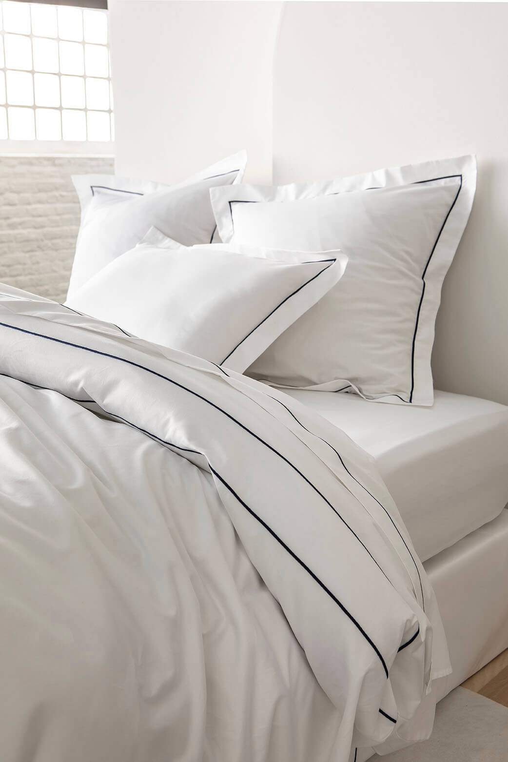 Drap plat bourdon satin Bourdon bleu
