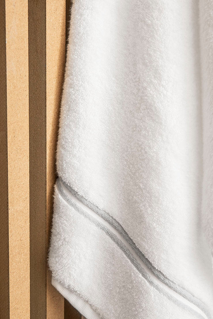 Serviette de toilette bourdon Blanc gris